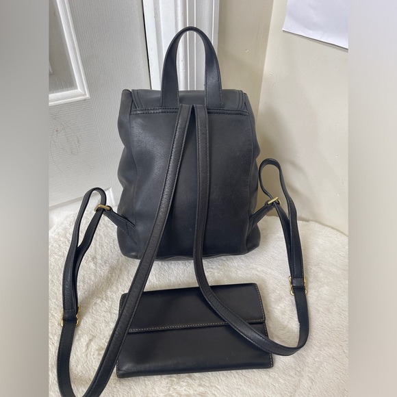 Coach Vintage Backpack and Wallet - Picture 2 of 12